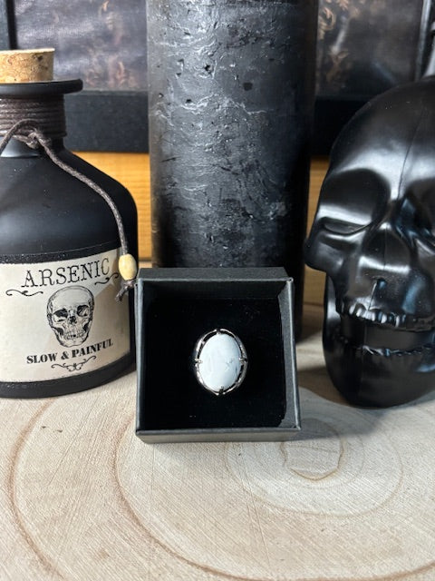 Bague Howite